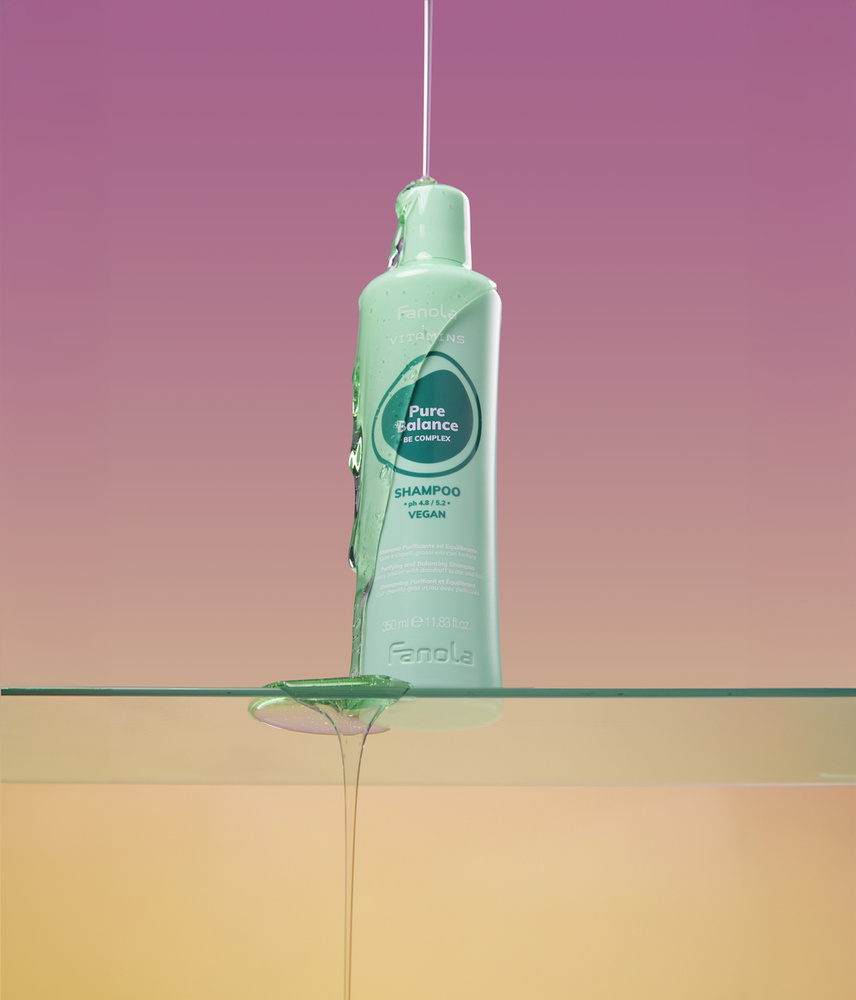 Fanola Vitamins Pure Balance Szampon Do Przetłuszczającej Się Skóry Głowy 350 ml